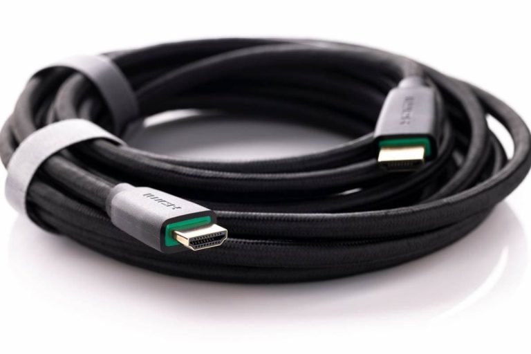 A Guide To Fiber Optic HDMI Cables (Are They Worth It?)